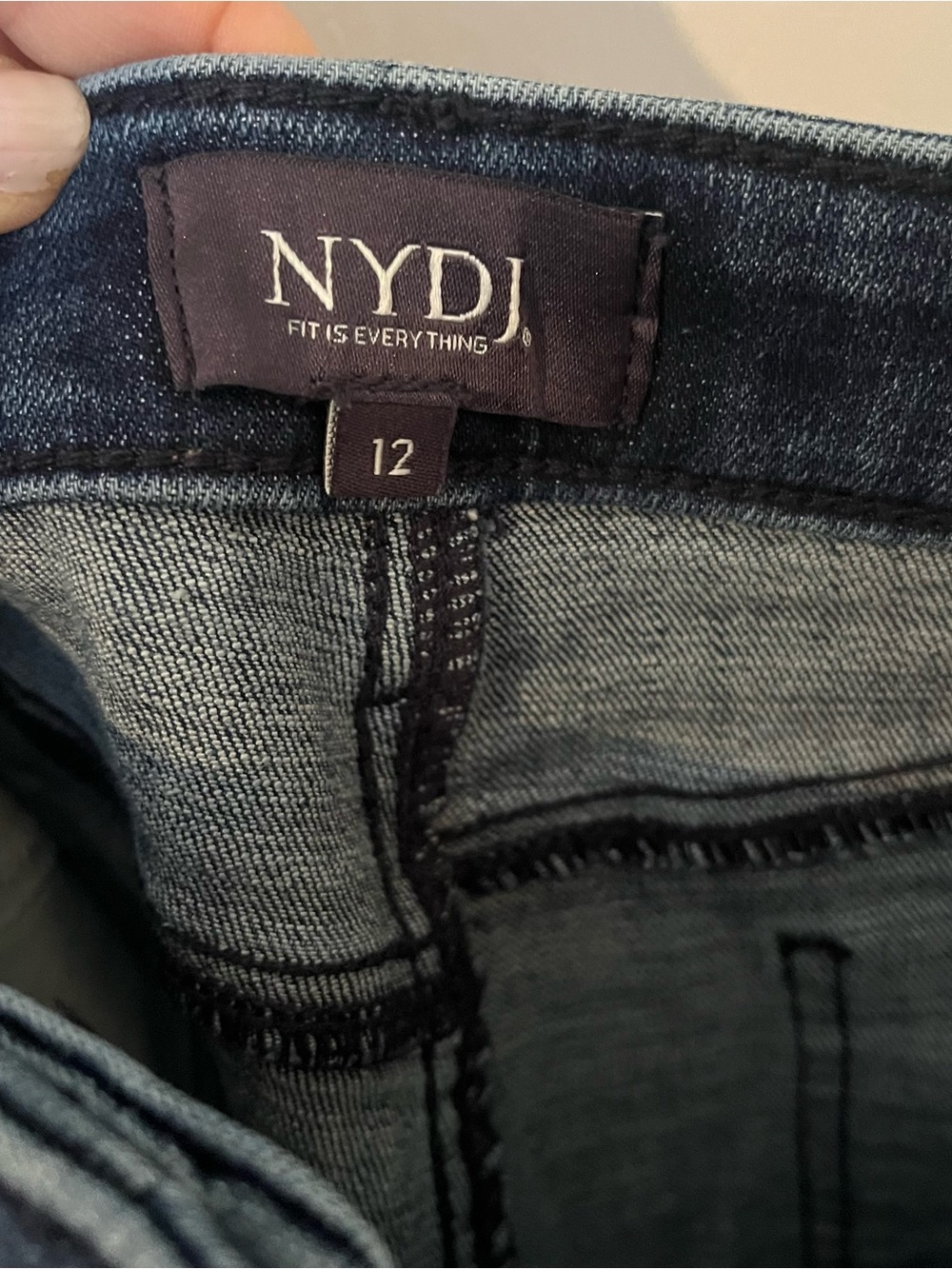 NYDJ Women’s Size 12 Dark Wash Slim Straight Stretch Jeans Lift Tuck Technology - Picture 3 of 6